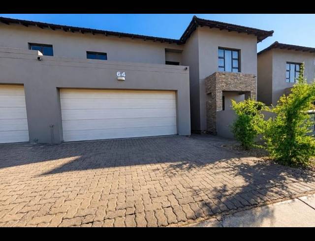 3 BEDROOM TOWNHOUSE FOR SALE IN EYE OF AFRICA